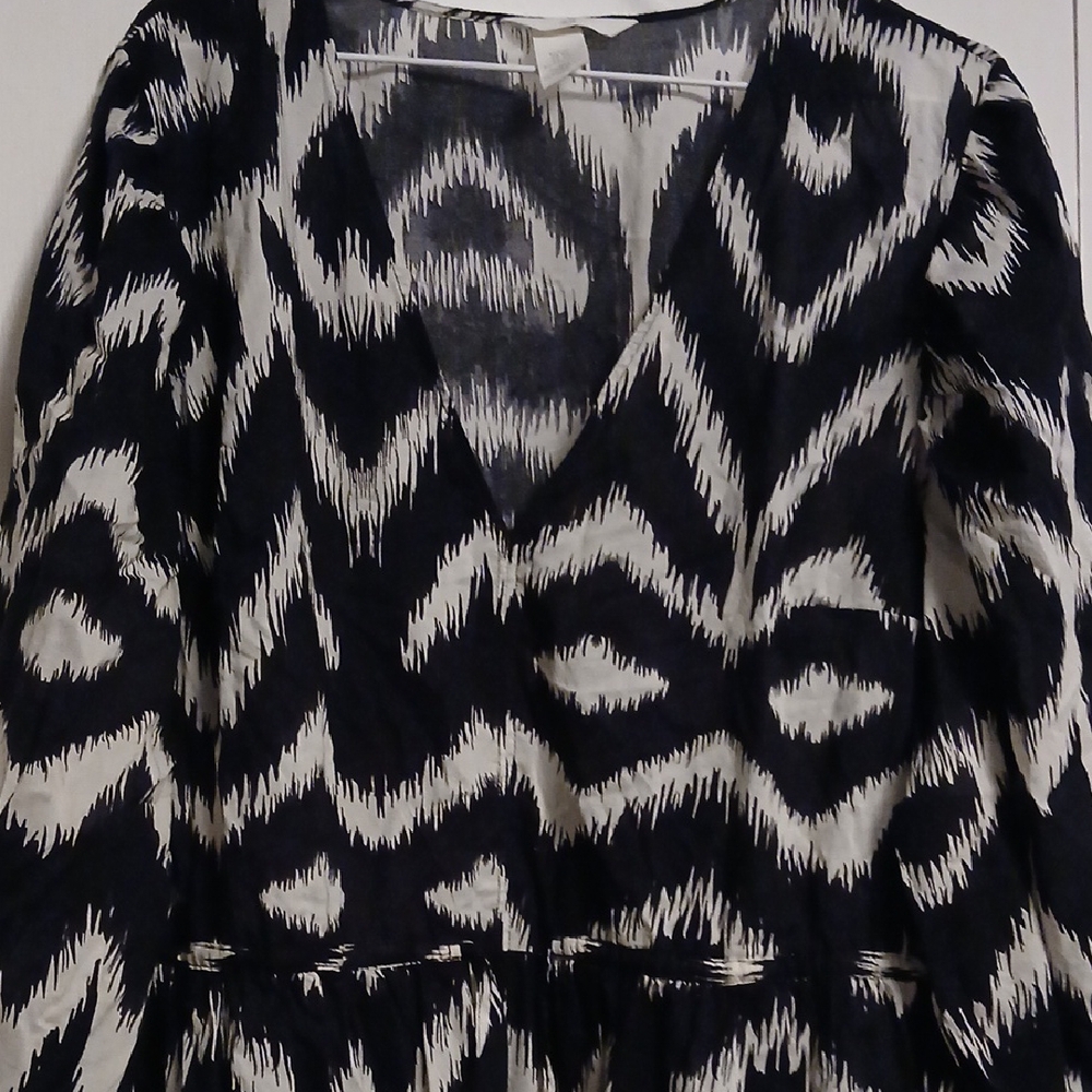 H&M Black and White Long Sleeve Dress - Picture 7 of 10